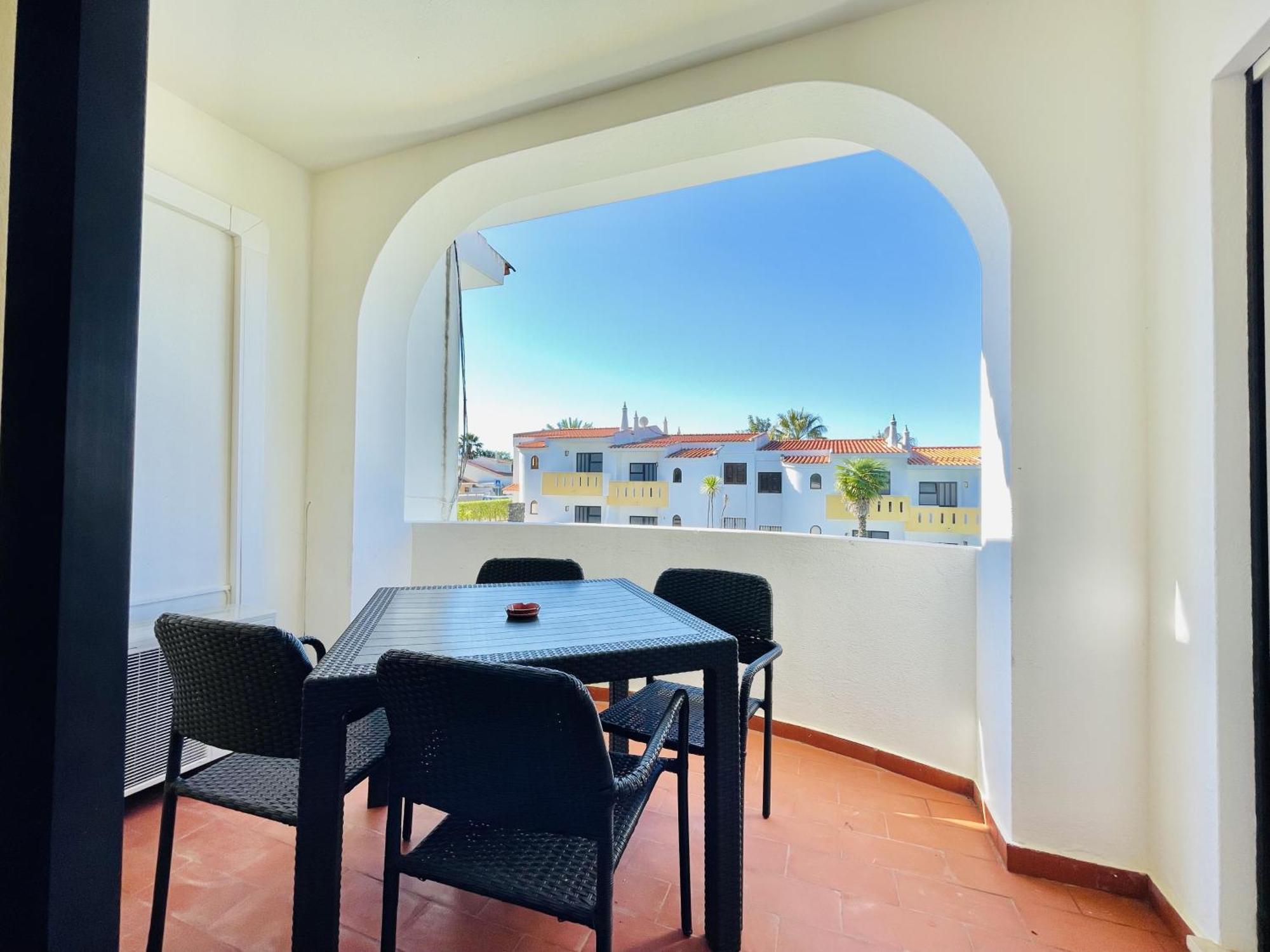 Lavanda - 2 Bedrooms - 3 Level Pool - Garden - Beach 1Km Estômbar Екстериор снимка