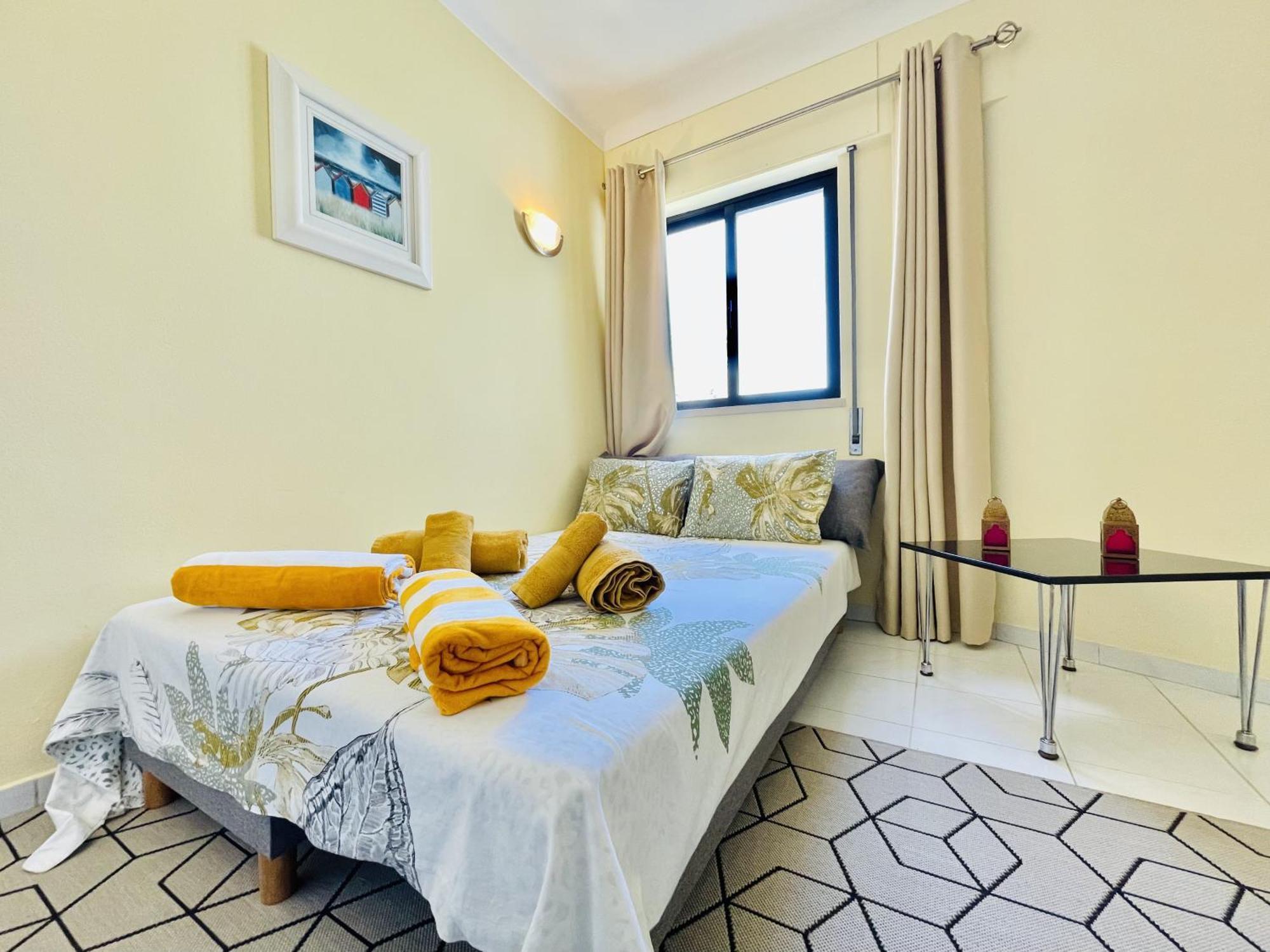 Lavanda - 2 Bedrooms - 3 Level Pool - Garden - Beach 1Km Estômbar Екстериор снимка